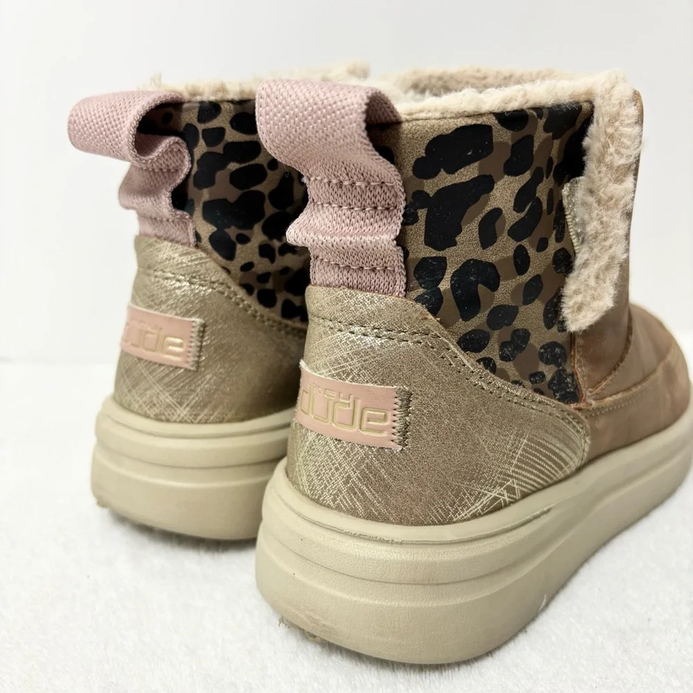Hey Dude Kids Tan Boots with Leopard Print‎ Size 3